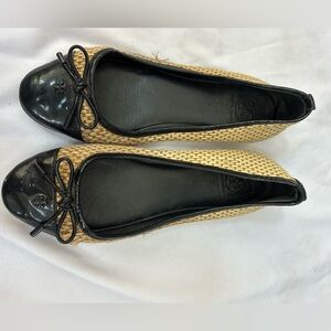 Tory Burch Black and Tan Flats with Bow Detail 8.5
